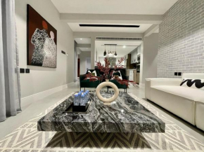 C Living - Executive - AQIQ